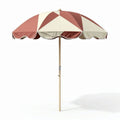 Zandkleurige parasol met geometrisch patroon en houten stok 200 x 200 x 250cm